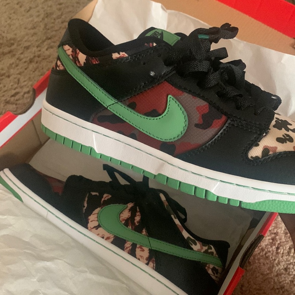 nike dunk low ( camo )